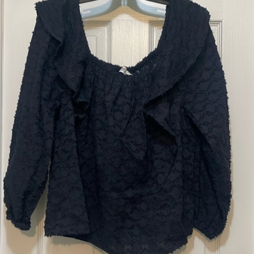 Vineyard Vines Black Ruffled Textured - Picture 2 of 4